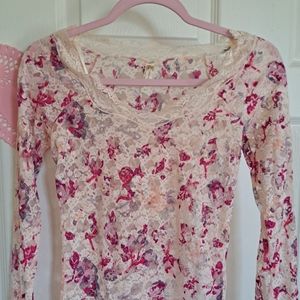 Lace long-sleeve